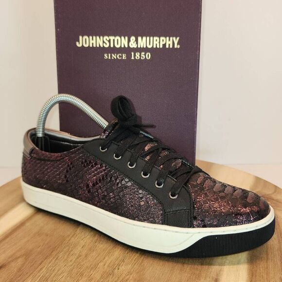 Johnston & Murphy Emerson Women's Sneakers Wine Metallic Snake Print Size 8.5 M - Picture 1 of 12